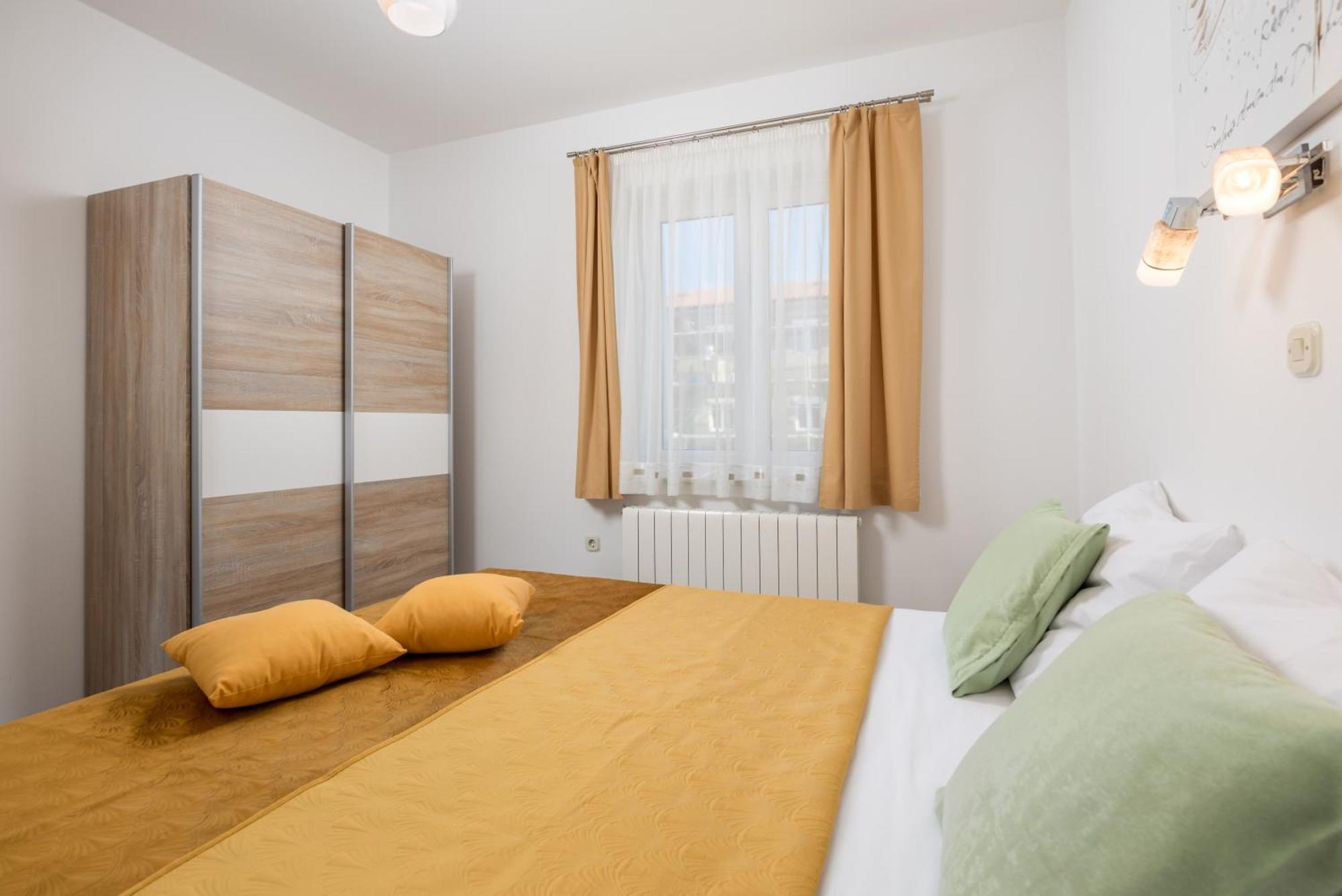 Apartments Kovacic Kraljevica Exteriör bild